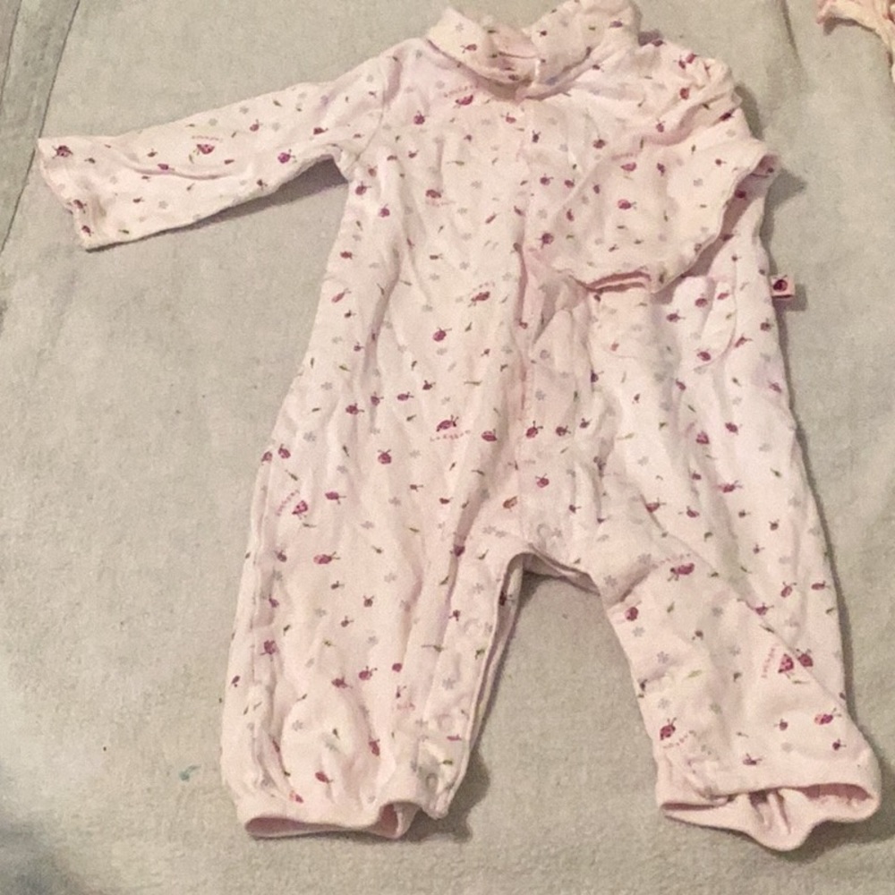 3 baby girl sleepers 6/9 months & 6/12 months - Picture 4 of 4